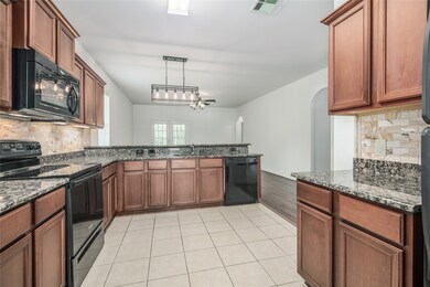 19047 Ranchcrest Dr, Magnolia, TX 77355 - photo 3