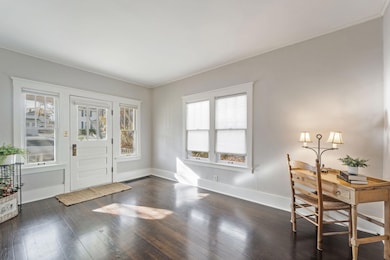 188 W Highland Ave, Burlington, WI 53105 - photo 3