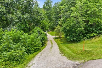 View from Warren Chapel Rd. down the driveway