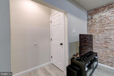 1108 Scott St, Baltimore, MD 21230 - photo 2