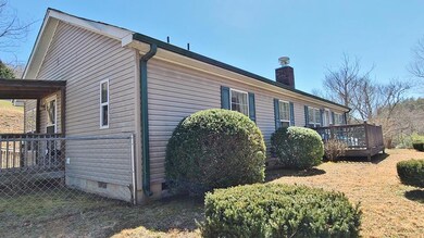 16 Addington Place, Franklin, NC 28734 - photo 2