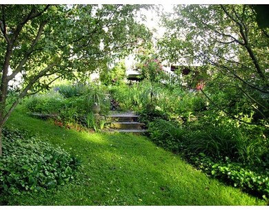 77 Henshaw Ave, Northampton, MA 01060 - photo 6