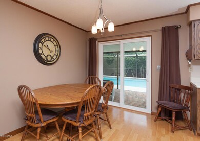 5224 Maravoss St-16