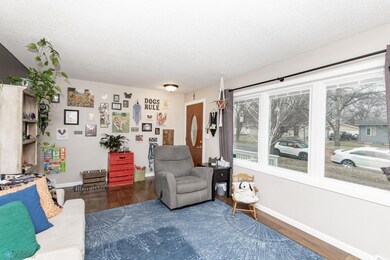 Living Room - Main