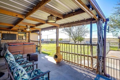 328 Arrowhead St, Fort Worth, TX 76108 - photo 3