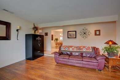 5035 Del Mar Dr, Central Point, OR 97502 - photo 7