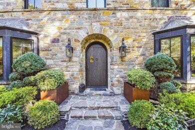 4105 Aspen St, Chevy Chase, MD 20815 - photo 3