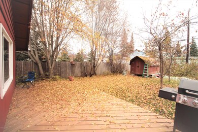 Nice cozy deck