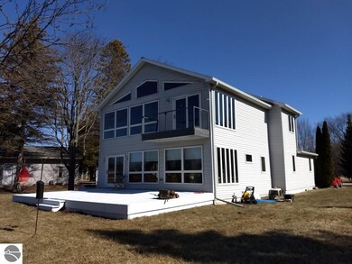 648 S Burt St, Au Gres, MI 48703 - photo 2