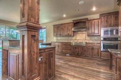 20849 Tamar Ln, Bend, OR 97702 - photo 7