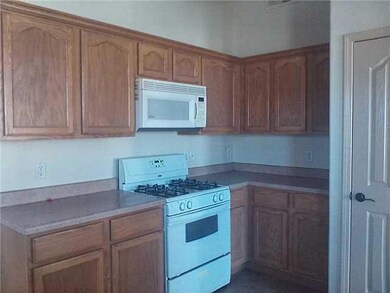 704 Teichelkamp Dr, El Paso, TX 79928 - photo 5