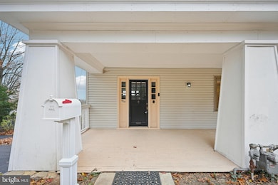 908 Edge Hill Rd, Glenside, PA 19038 - photo 4