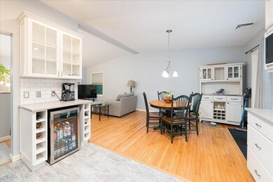 323 Hudson St, Northborough, MA 01532 - photo 4