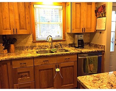 36 Huguenot Rd, Oxford, MA 01540 - photo 4