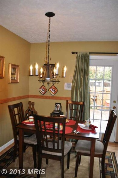 13974 Big Yankee Ln, Centreville, VA 20121 - photo 5