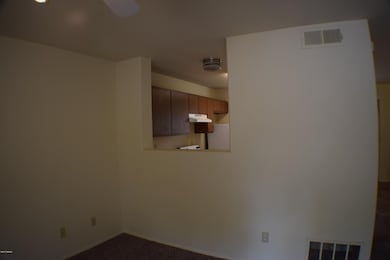 830 N Cody Loop Rd unit 2, Oracle, AZ 85623 - photo 4