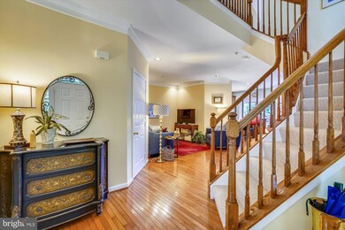 7311 Shady Glen Dr, Columbia, MD 21046 - photo 4