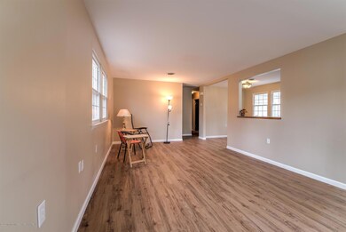 8B Maplewood Dr unit B, Whiting, NJ 08759 - photo 7