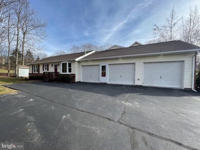 25 Tournament Way, Hazleton, PA 18202 - photo 5