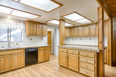 Kitchen 1