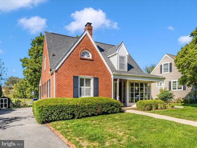 203 Magnolia Ave, Frederick, MD 21701 - photo 6