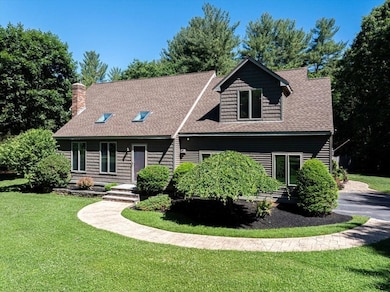 11 Sheila Ln, Franklin, MA 02038 - photo 2