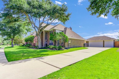 2503 Sarasota Dr, Friendswood, TX 77546 - photo 3