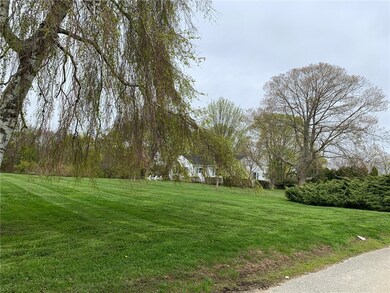 17 Fish Hawk Ln, Bristol, RI 02809 - photo 2