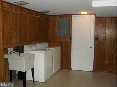 5741 Edgepark Rd, Baltimore, MD 21239 - photo 6