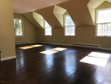 35 Meeting House Rd unit B, Greenwich, CT 06831 - photo 6