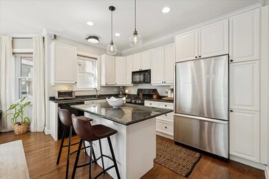 3448 N Ashland Ave unit 2S, Chicago, IL 60657 - photo 3