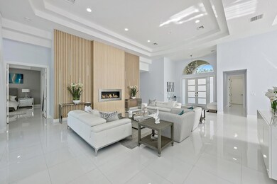 8988 Lakes Blvd, West Palm Beach, FL 33412 - photo 5