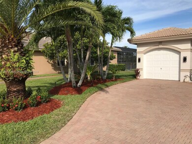 15281 SW 39th St, Davie, FL 33331 - photo 5