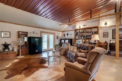 253 County Road 3552, Paradise, TX 76073 - photo 7