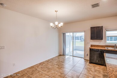 10552 Maidstone Cove Dr, Jacksonville, FL 32218 - photo 4