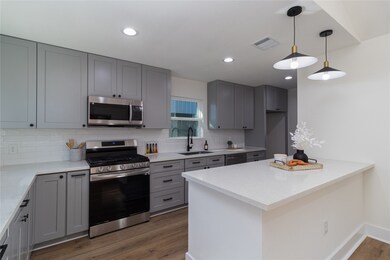 7634 Cabot St, Houston, TX 77016 - photo 7