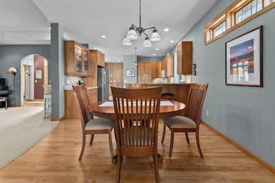 924 E Pondview Ct, Appleton, WI 54913 - photo 6