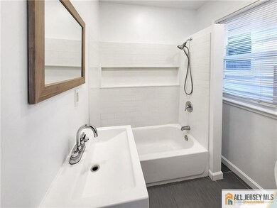 66 Duke St unit 2, New Brunswick, NJ 08901 - photo 6