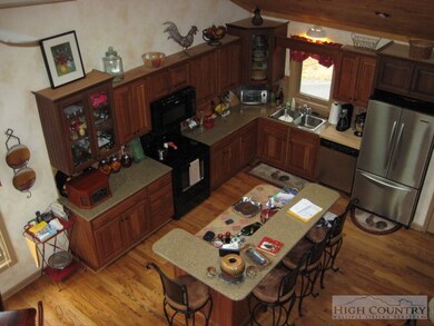 76 Green Ridge Ln unit 76-A, Banner Elk, NC 28604 - photo 7