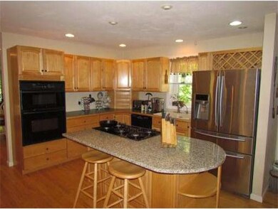 221 North St, Upton, MA 01568 - photo 5