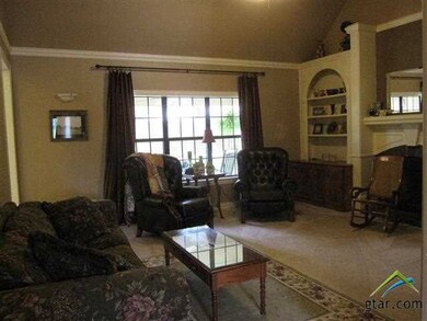 1202 1202 Parkview Dr, Tyler, TX 75703 - photo 5