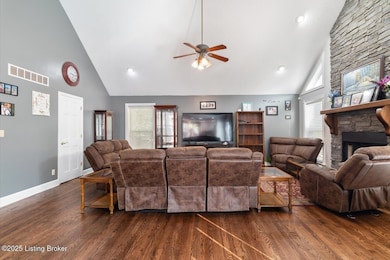 236 Running Creek Dr, Shepherdsville, KY 40165 - photo 5