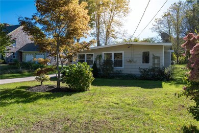 59 Buoy St, Jamestown, RI 02835 - photo 2