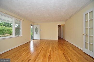 4012 Robin Hood Way, Sykesville, MD 21784 - photo 7