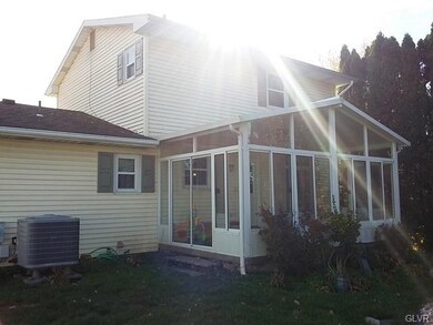 419 Dewberry Ave, Bethlehem, PA 18017 - photo 5