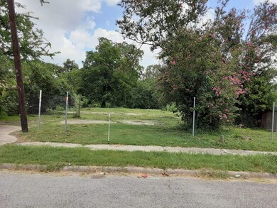 5117 Wipprecht St, Houston, TX 77026 - photo 2