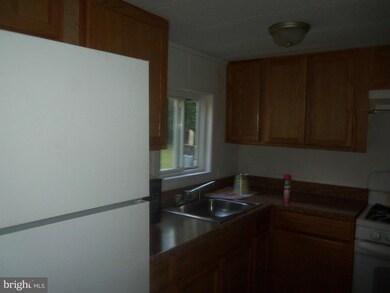 5838 Kings Hwy, Colonial Beach, VA 22443 - photo 7