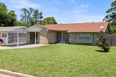 808 E Midland St, Shawnee, OK 74804 - photo 3