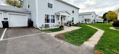 1342 S Glen Cir unit D, Aurora, IL 60506 - photo 4