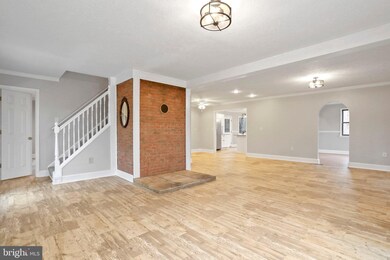 204 Quiet Place Ln, Berkeley Springs, WV 25411 - photo 3